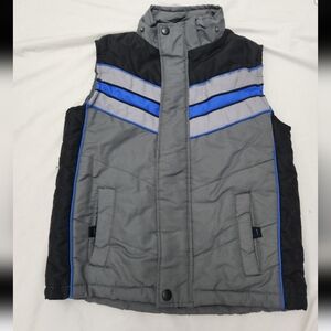 Triple star boys size 5-6 grey puffer vest #F2